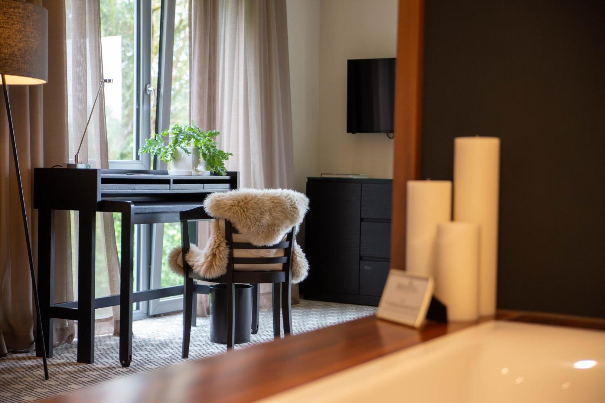 Seehotel Ketsch Schwetzingen Eksteriør billede